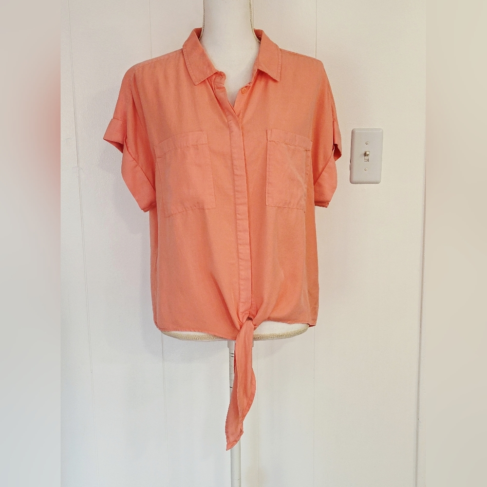 Velvet Heart Orange Notched Collar Tie Front Button Down Shirt